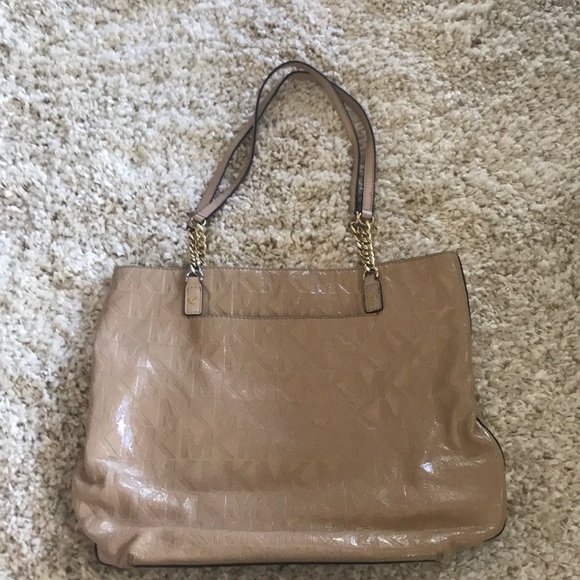 Michael Kors Handbags - Michael Kors purse